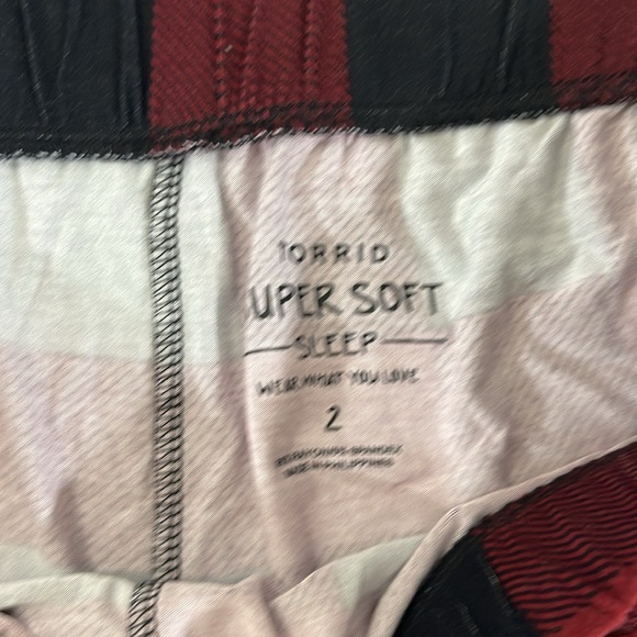 Torrid plaid super soft sleep shorts - Picture 5 of 6